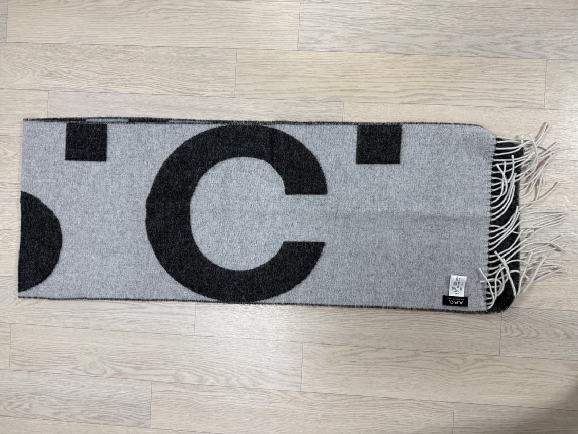 A.P.C 아페쎄 말로 머플러 블랙 상품이미지4