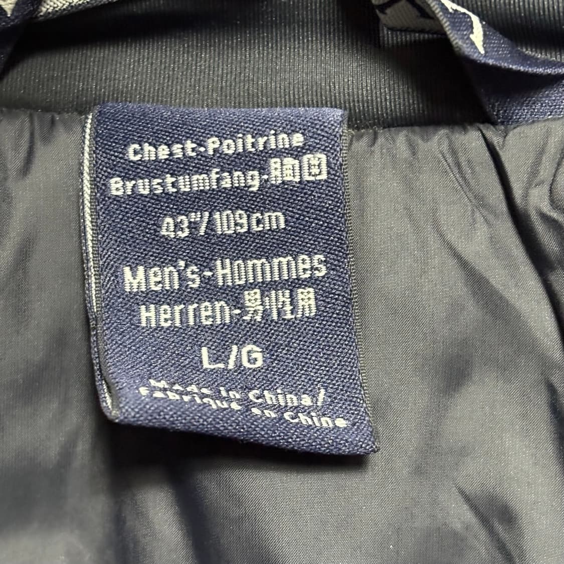 Arc'teryx 피션 sv 고어텍스 블랙 패딩 상품이미지4