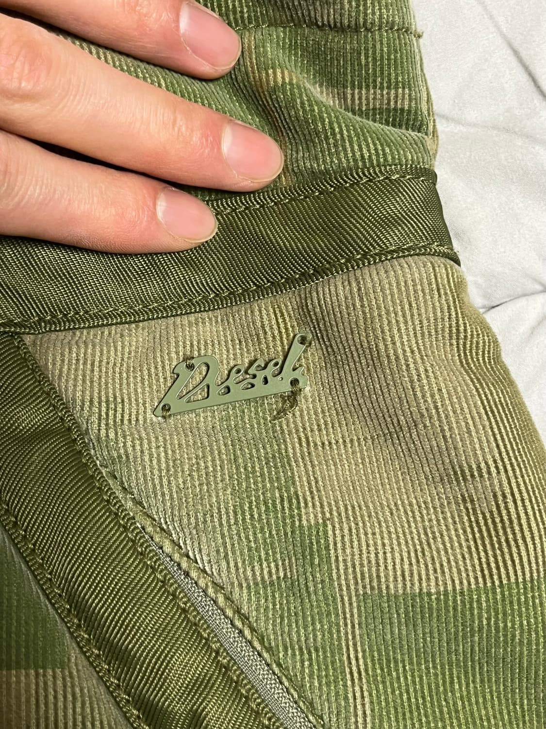 디젤 카모 퀼팅 후드 롱패딩 XS 상품이미지4