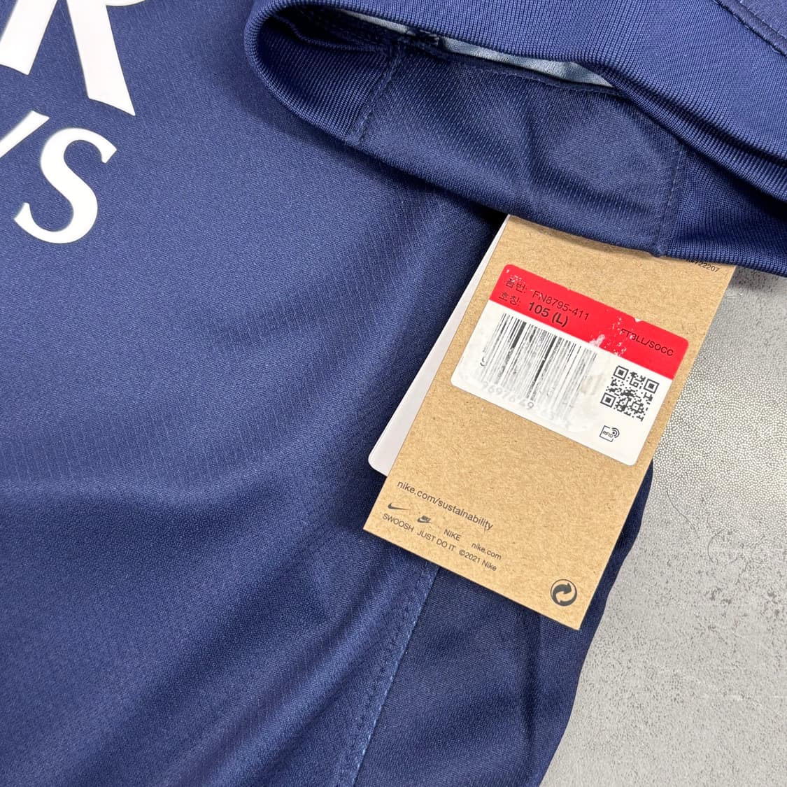 나이키 24 25 파리 생제르망 PSG 홈 이강인 유니폼  상품이미지4