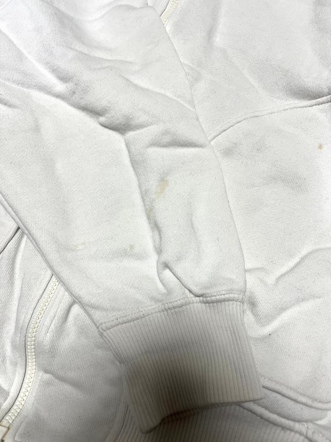 이세이 미야케 스포츠 후드집업  상품이미지5