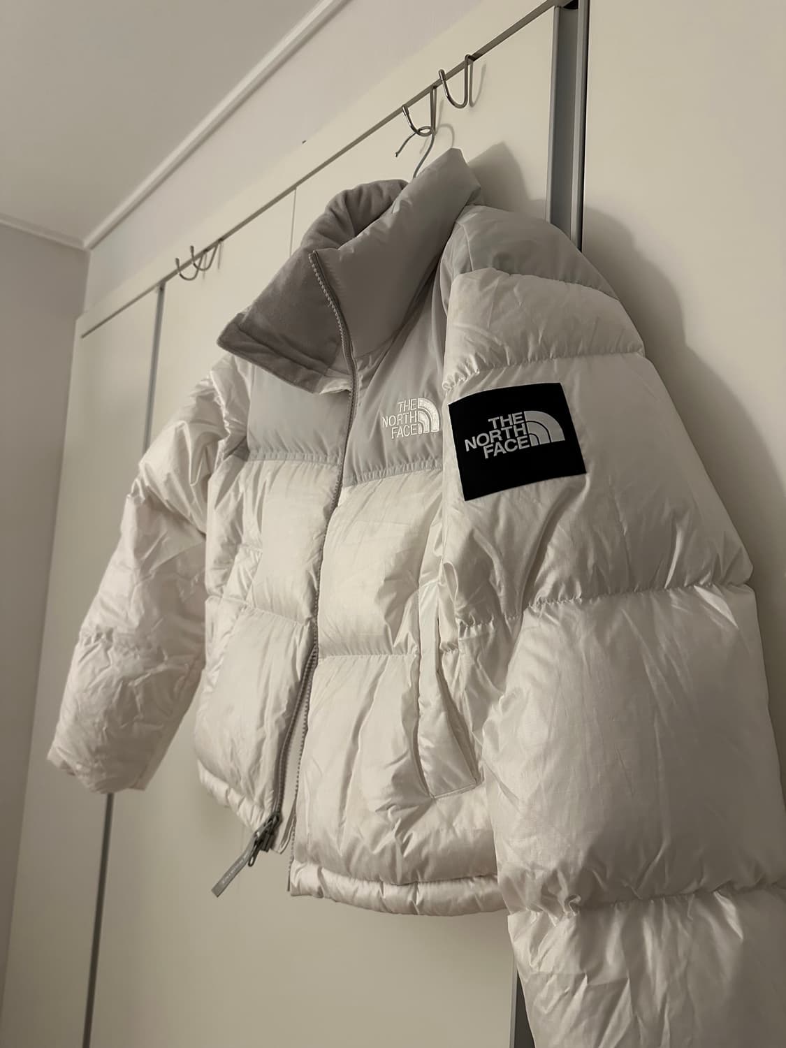 NJ1DQ85K 화이트라벨 여성 노벨티 눕시 RDS 다운 자켓_WHITE 상품이미지3