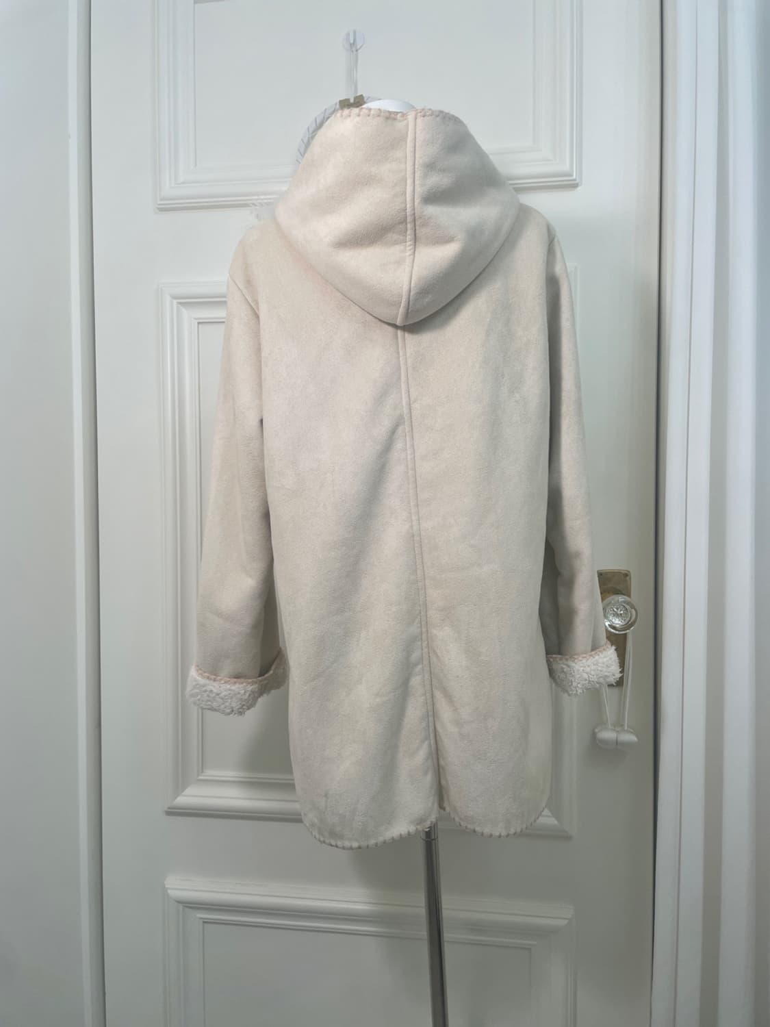 THEORIA cream ivory fur point hoodie coa 상품이미지3
