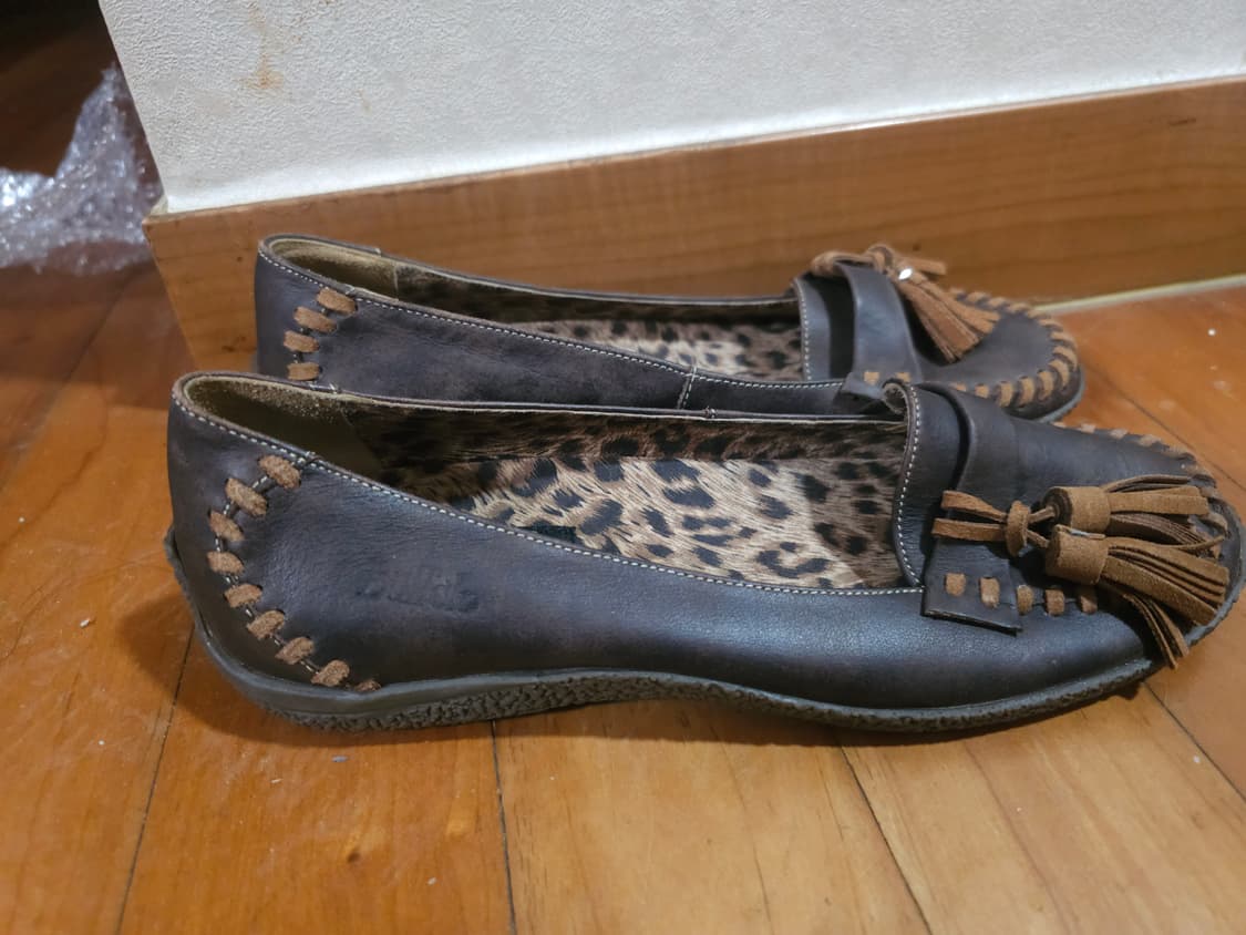 새상품)버팔로 여성 브라운 태슬 로퍼 모카신240 상품이미지4