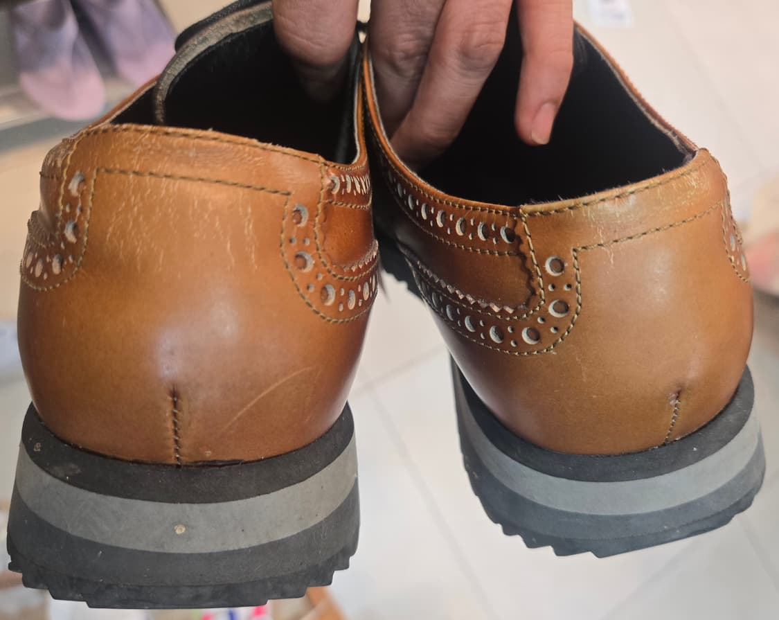 프라다 정품 가죽 더비 260 상품이미지4