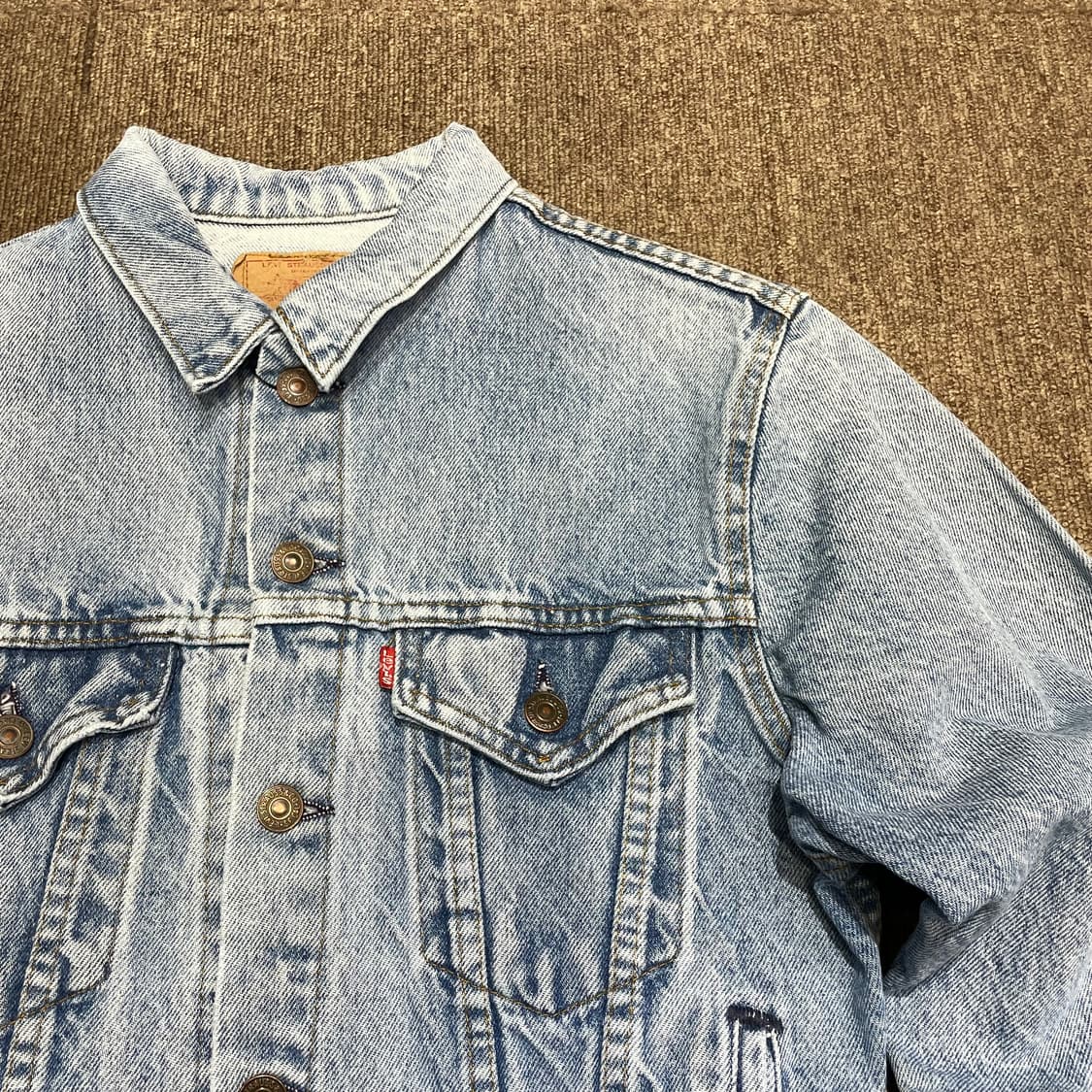 90~00s Levi's 리바이스 자수 트러커 데님 자켓 상품이미지6