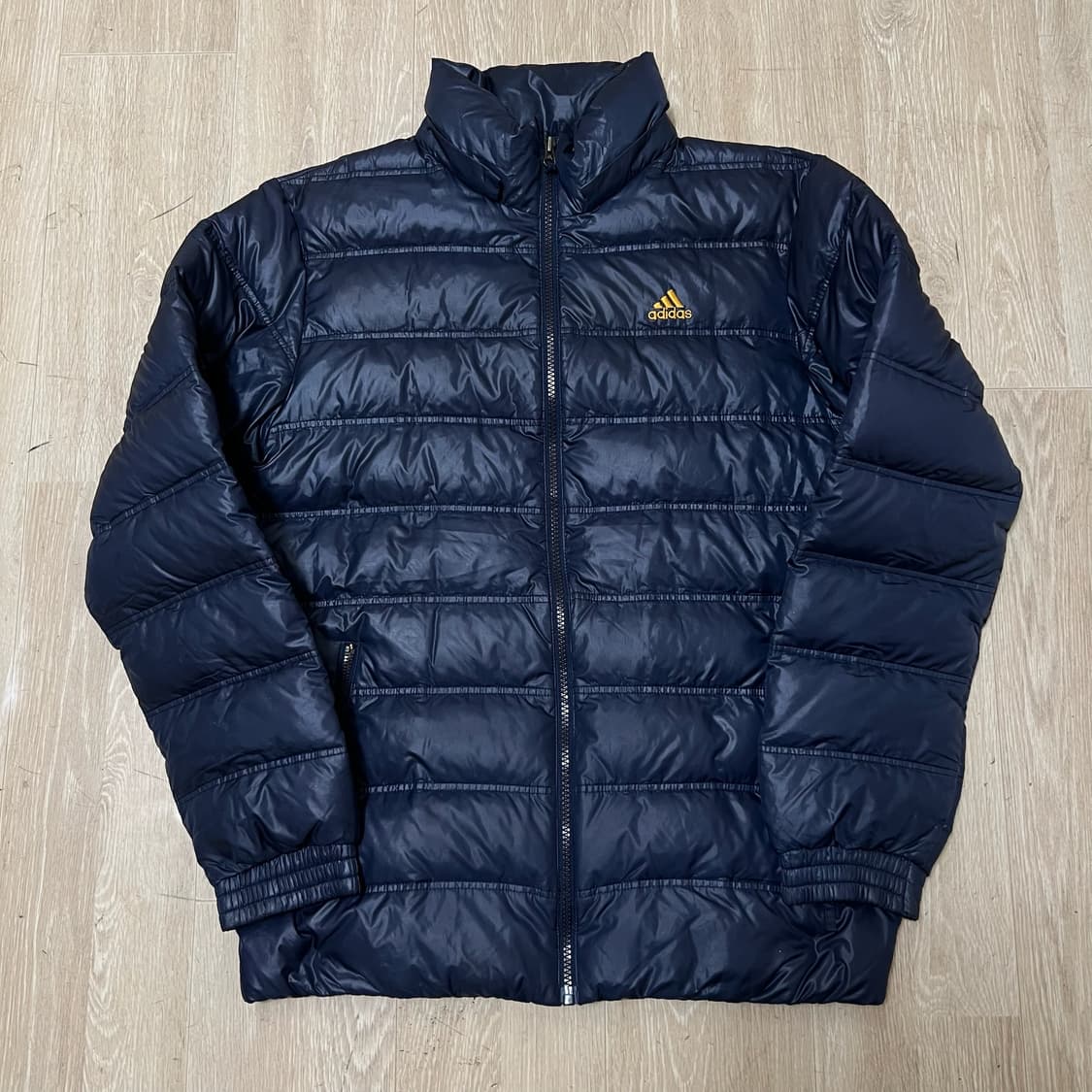 아디다스 남성 베이직 구스다운 경량패딩 M/95  상품이미지1