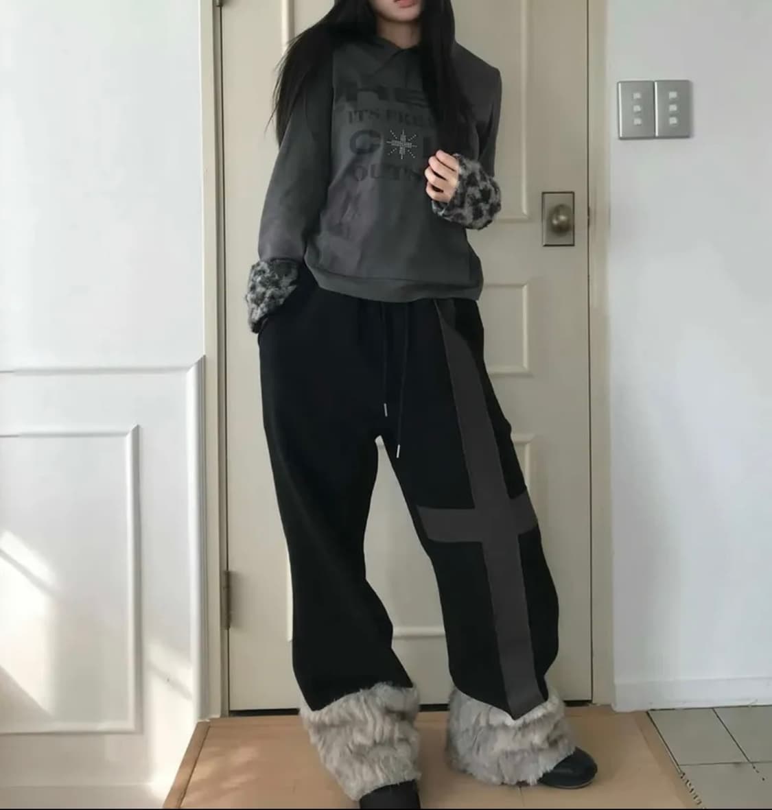 러브이즈트루 퍼 바지 상품이미지2