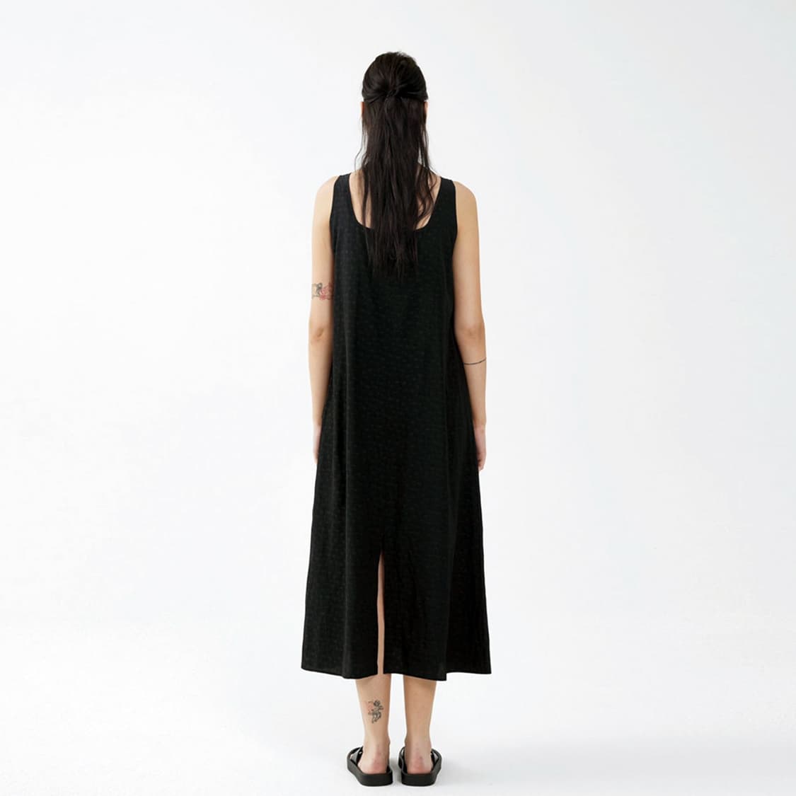 유에르(YUERE) 슬리브리스 롱 원피스 55 새상품 상품이미지2