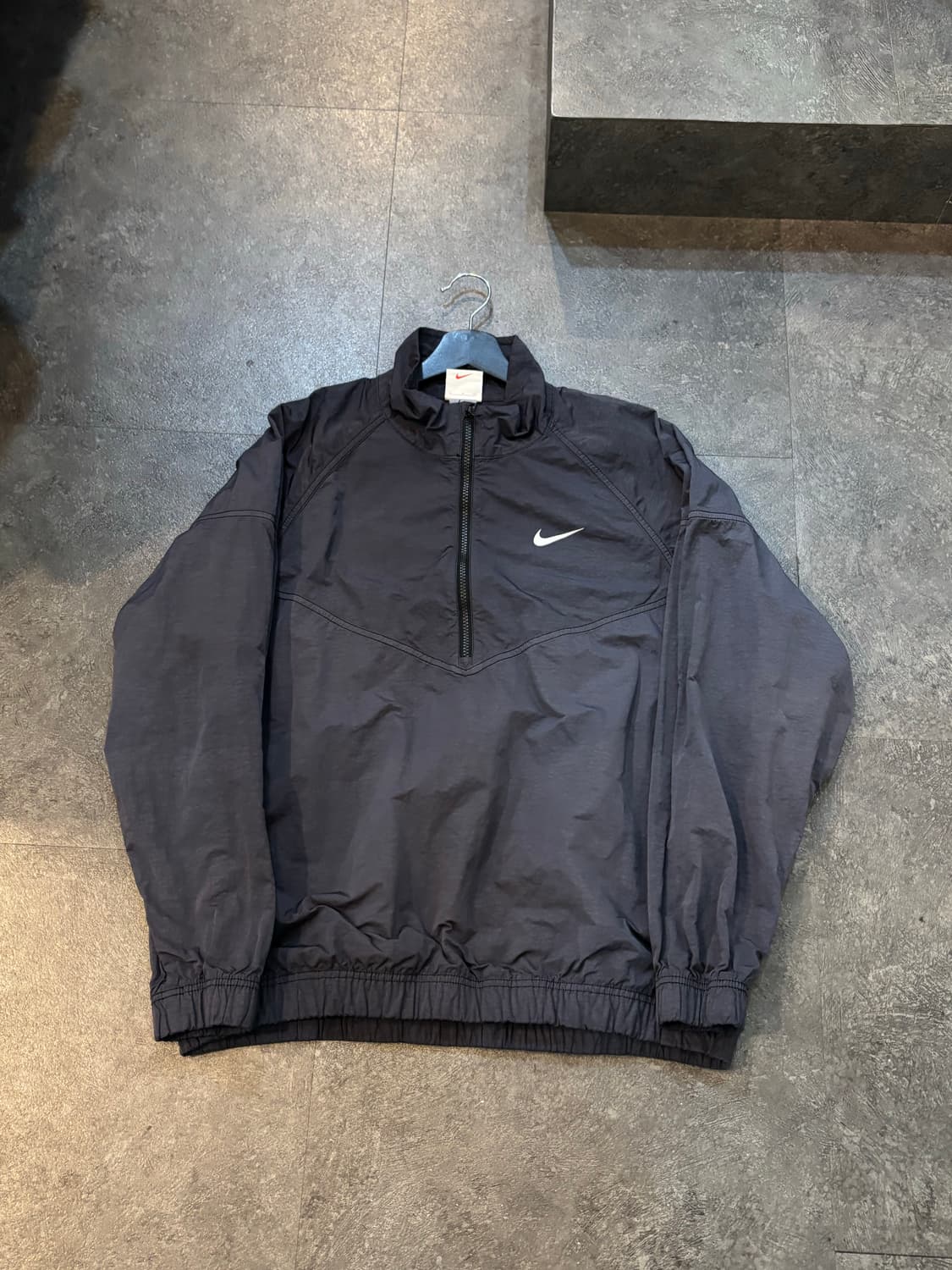 나이키x스투시 나투시 윈드러너 오프 느와르 자켓  상품이미지2