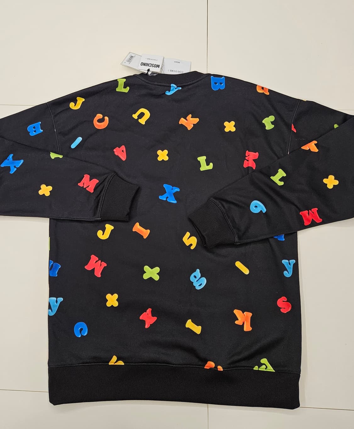 정품 모스키노 멀티로고 맨투맨 44사이즈(오버핏) 상품이미지8