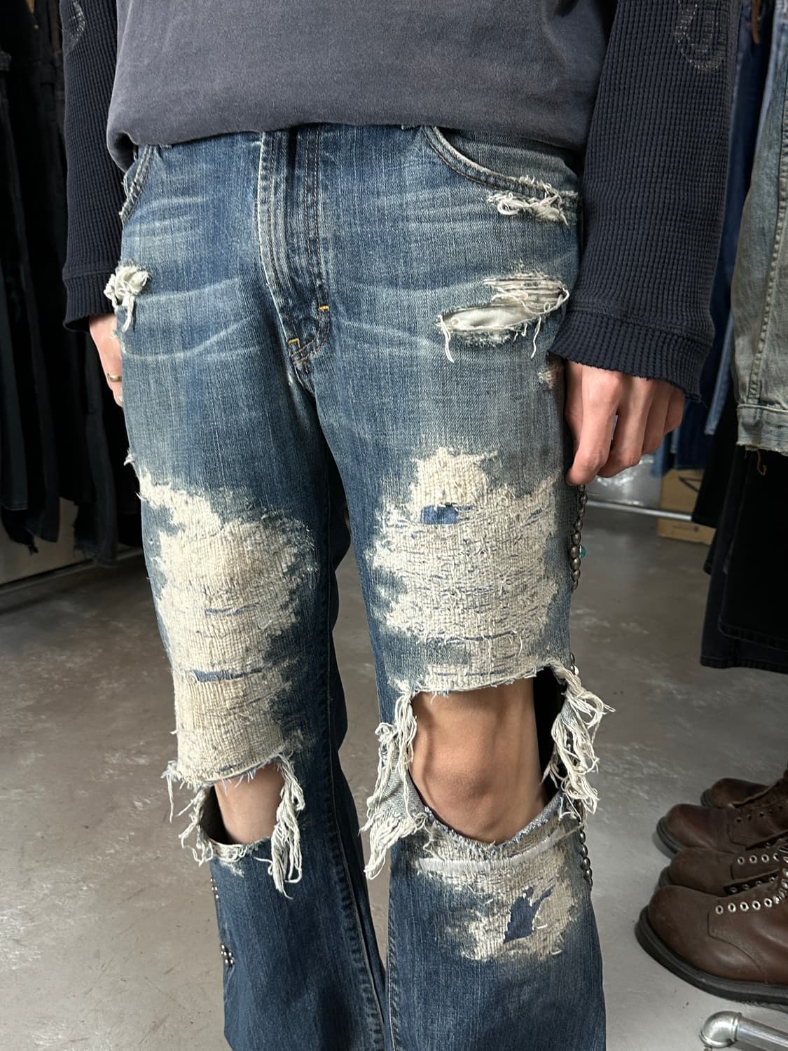 00's 바나나 리퍼블릭 부츠컷 벨바텀 팬츠 보로 리페어 상품이미지2