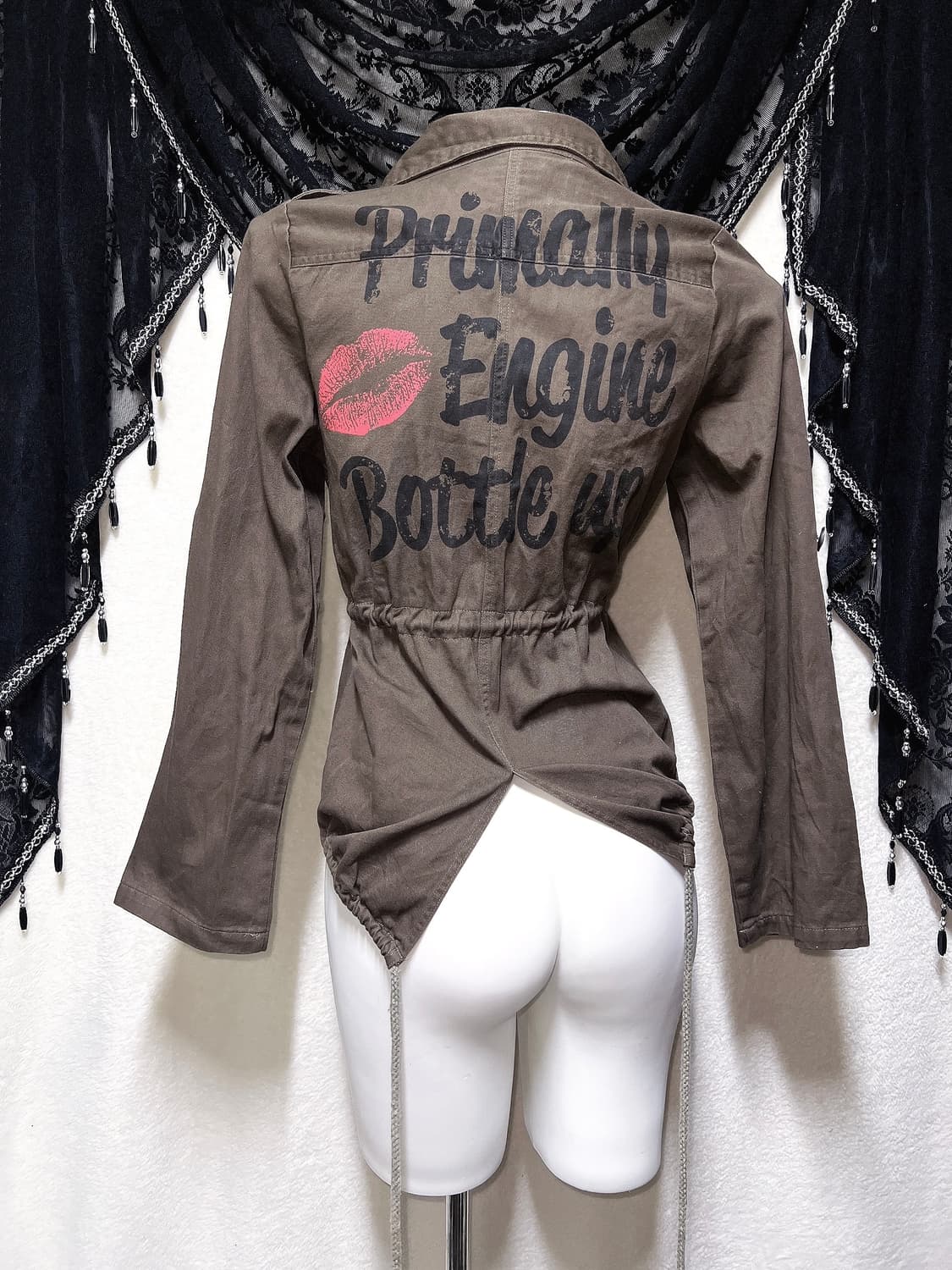 y2k 와투케 갸루 펑크 d.i.a 다이아깔 스트링 트임 견장 야상자켓 상품이미지2