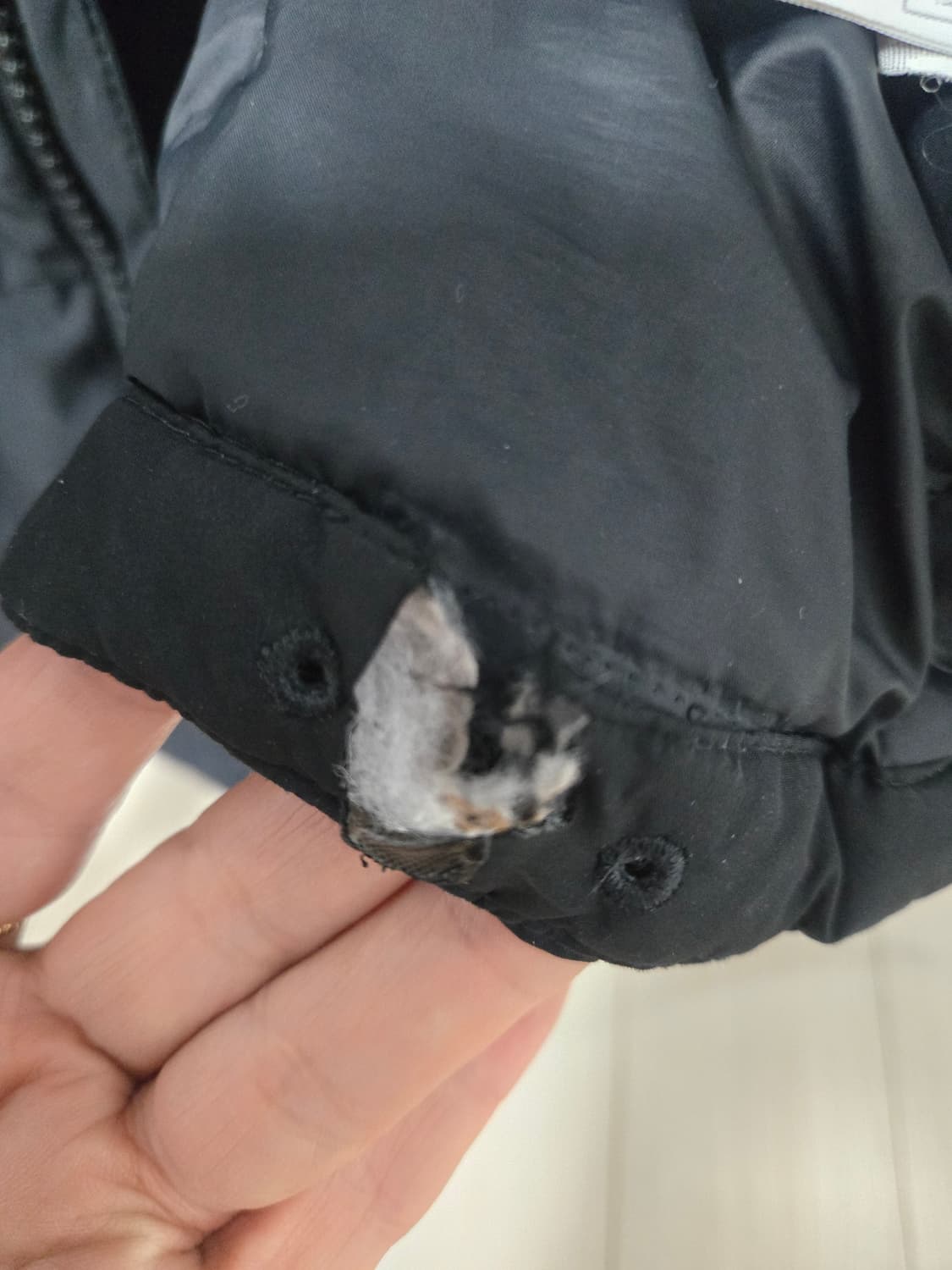 노스페이스 700 필파워 구스다운 패딩 블랙 90 상품이미지4