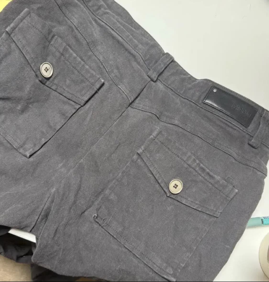 미세키서울 셔링 부츠컷 팬츠 챠콜 상품이미지4