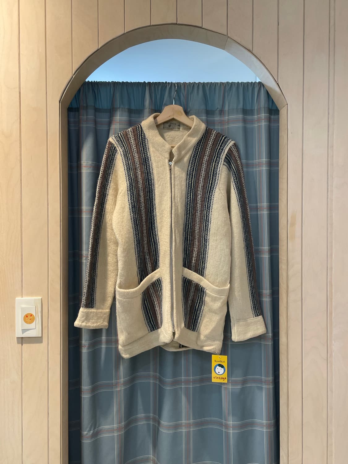 스코틀랜드 퓨어뉴울 패턴집업 상품이미지1