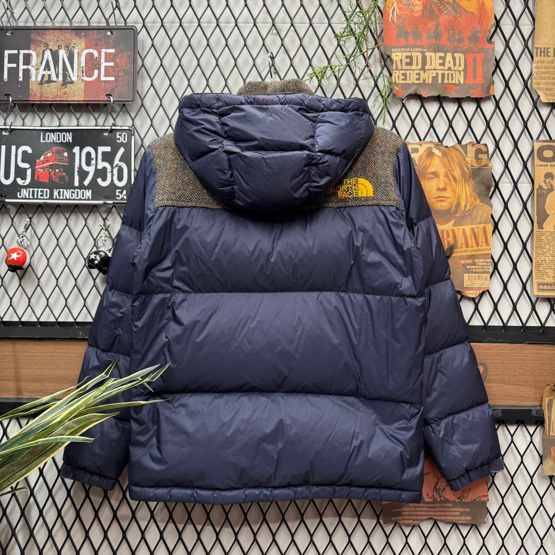 노스페이스 해리스 트위드 패널 다운 패딩 후드 자켓 네이비 브라운 상품이미지2