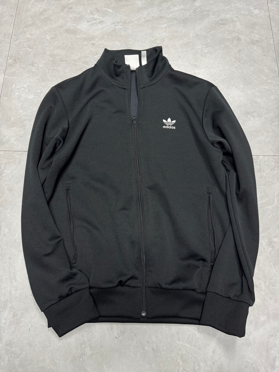 아디다스 상품이미지1