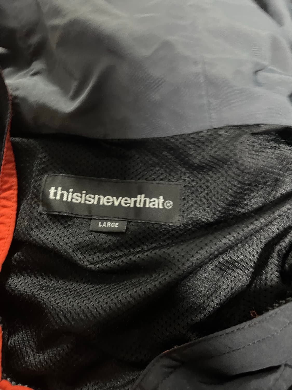 Thisisneverthat 하프 집업 아노락 자켓 상품이미지3