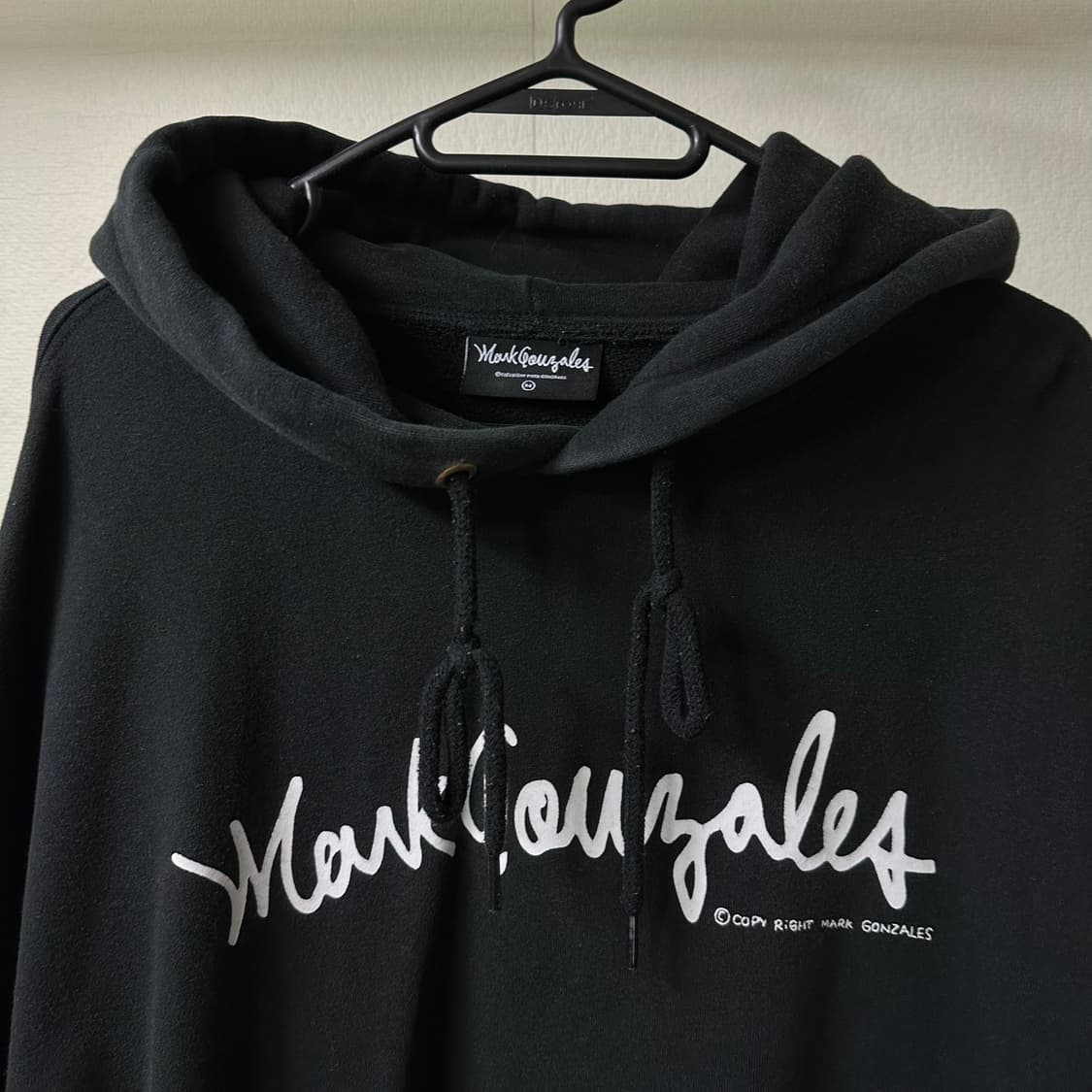 마크곤잘레스 블랙 후드티 상품이미지2