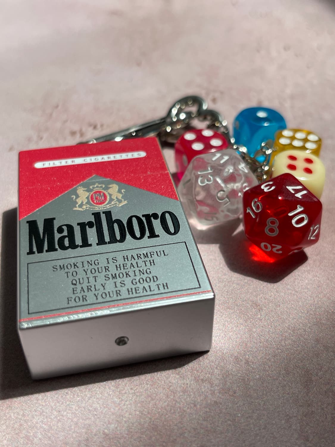 말보로레드 키링 셋 Marlboro Case & Dice Keyring 상품이미지2
