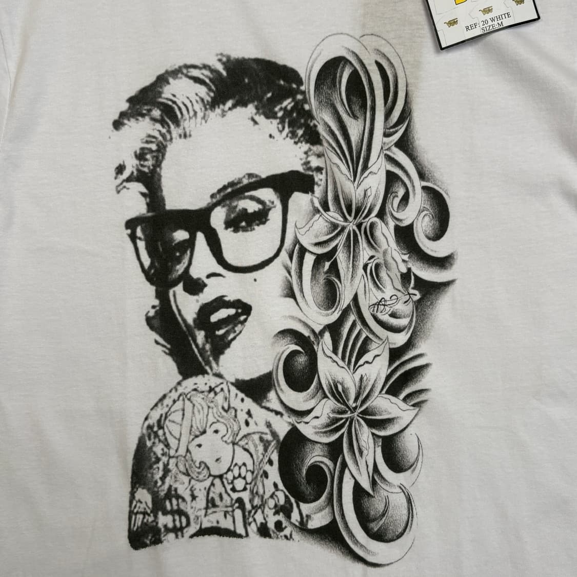 [M] VAIA girl graphic T-shirt dead-stock 상품이미지3
