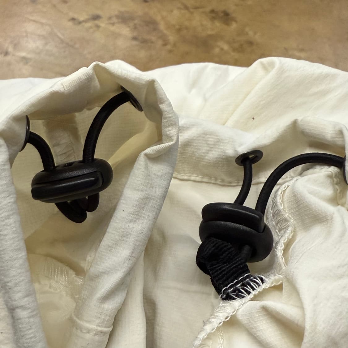 [정품/95] 데상트 화이트 블루 하프집업 바람막이 b10 상품이미지7