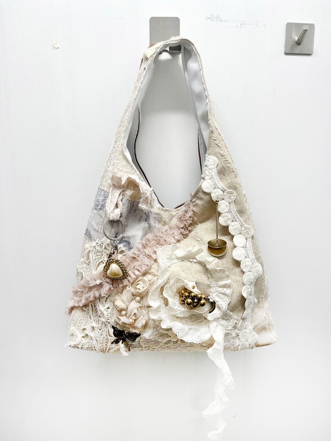 Bound Threads Bag 상품이미지2