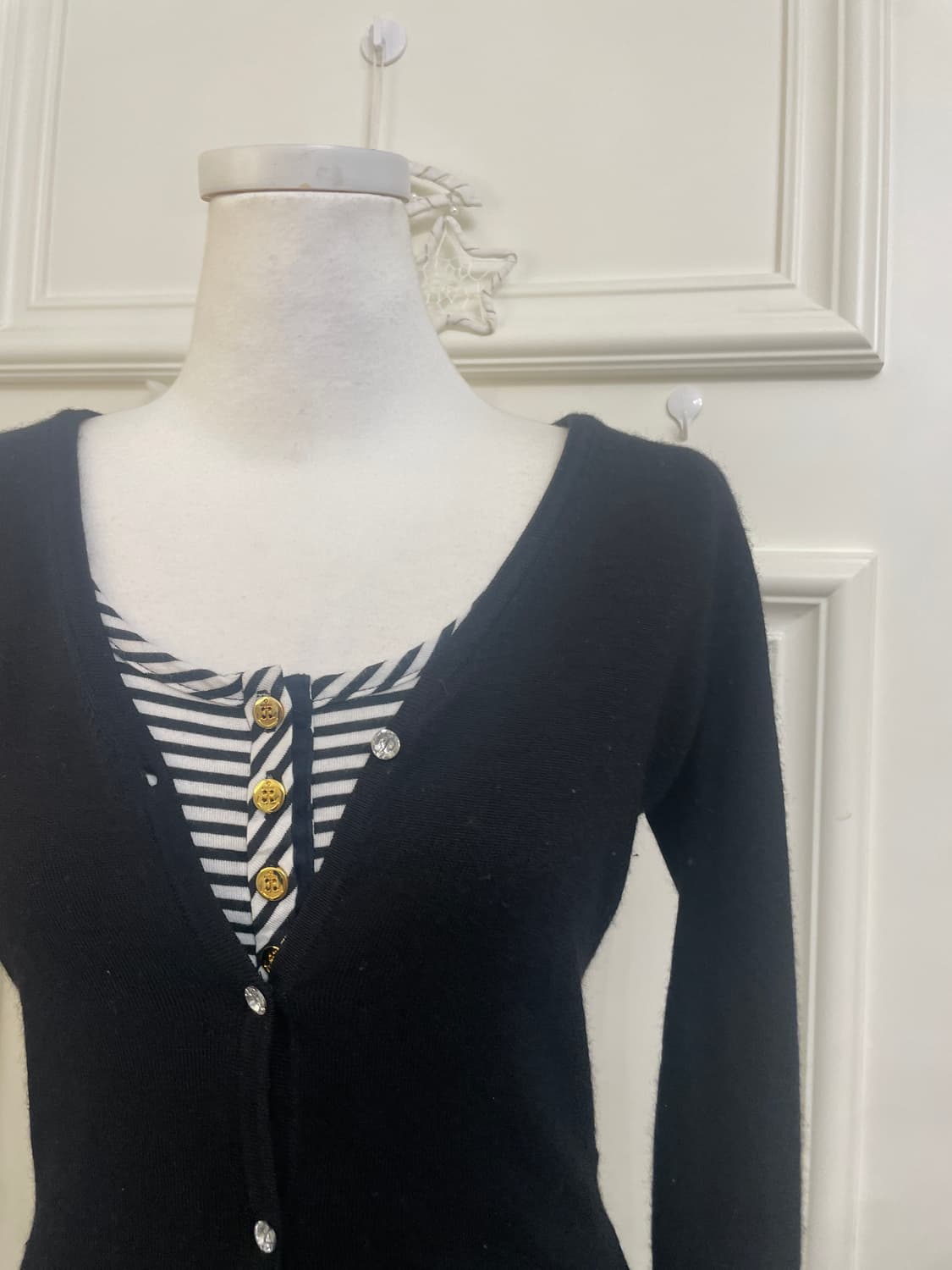 black crystal button cardigan&stripe gol 상품이미지5