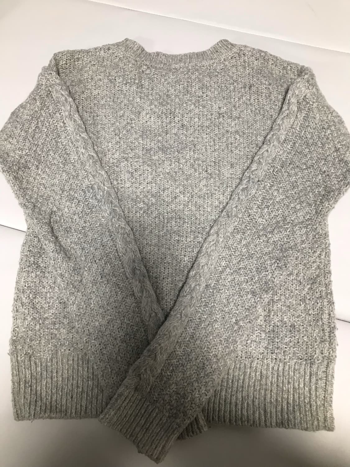 유니클로 회색 니트 상품이미지2