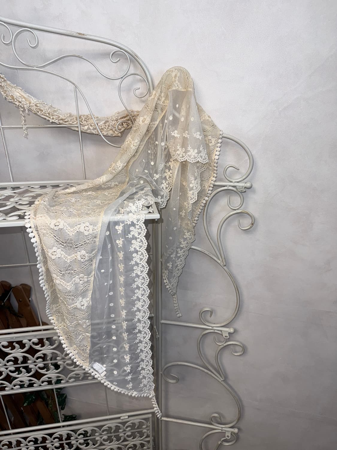 Ivory bohemian floral dot lace scarf 상품이미지2