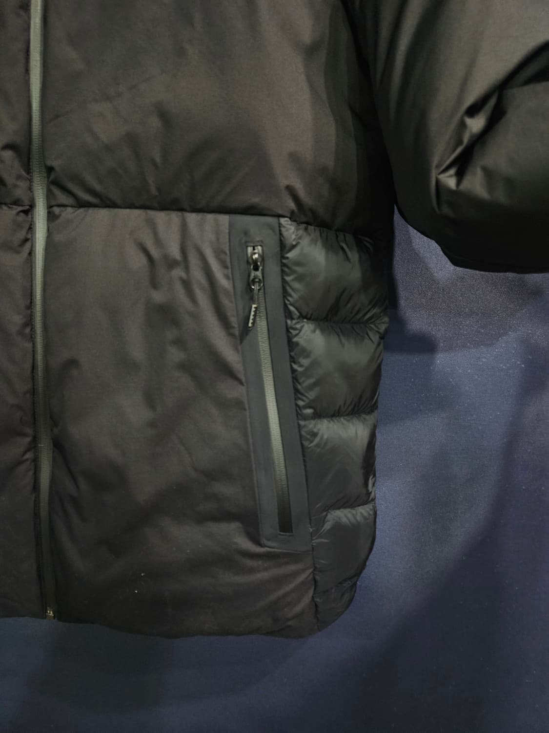 아이더 블랙컬러 남성 110 구스다운 패딩  상품이미지6