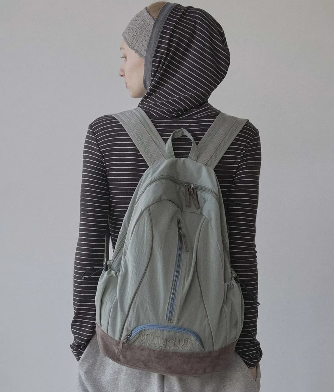 스컬프터 올드스쿨 슬라우치 백팩 세이지 상품이미지1