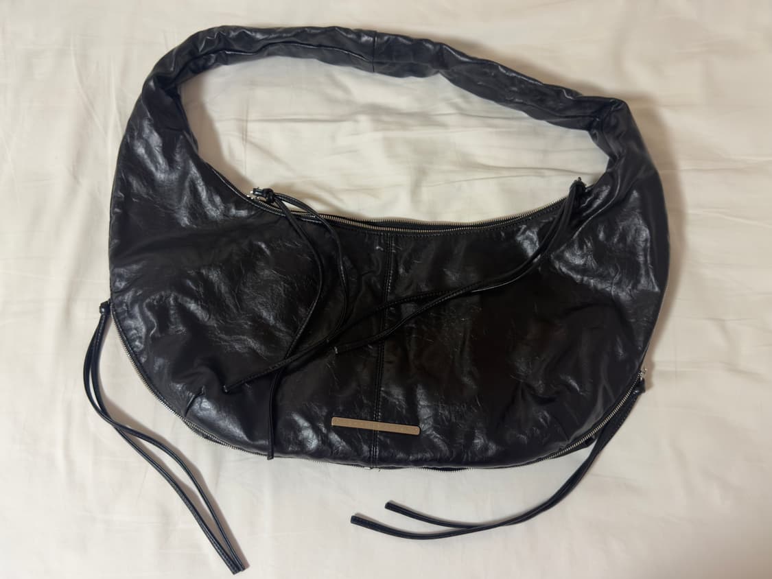 Zipper Finishing Leather Hobo Bag 상품이미지2