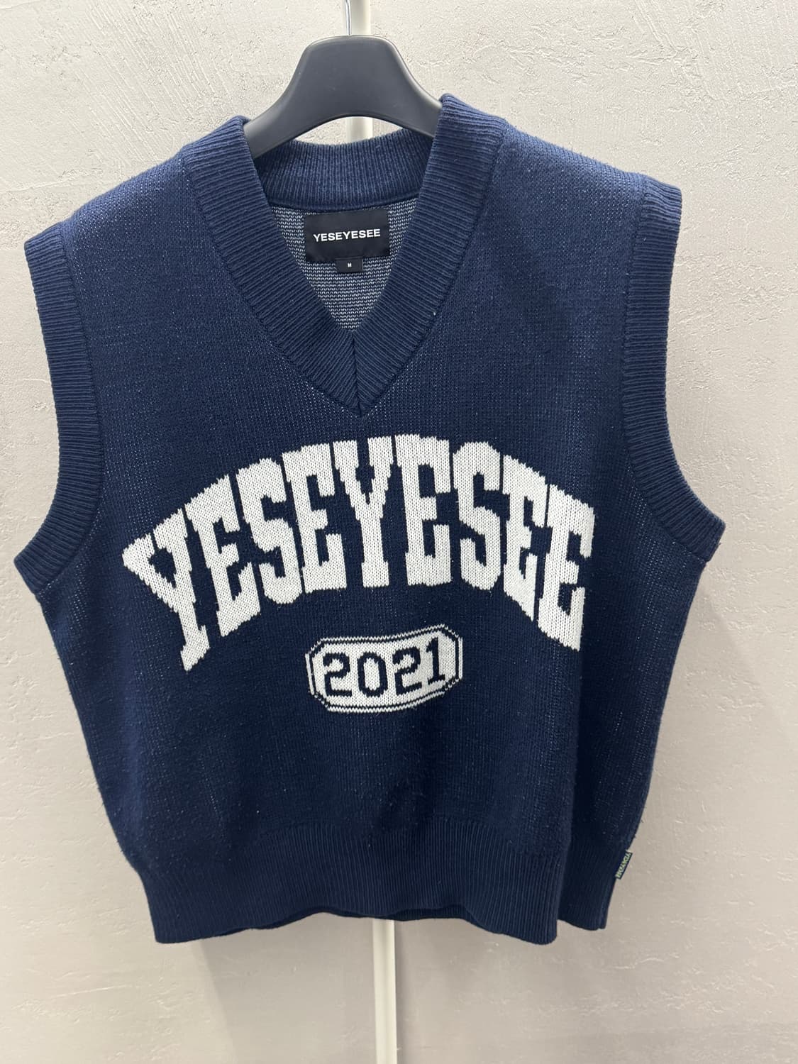 YESEEYESEE 네이비 니트 조끼 M 상품이미지2