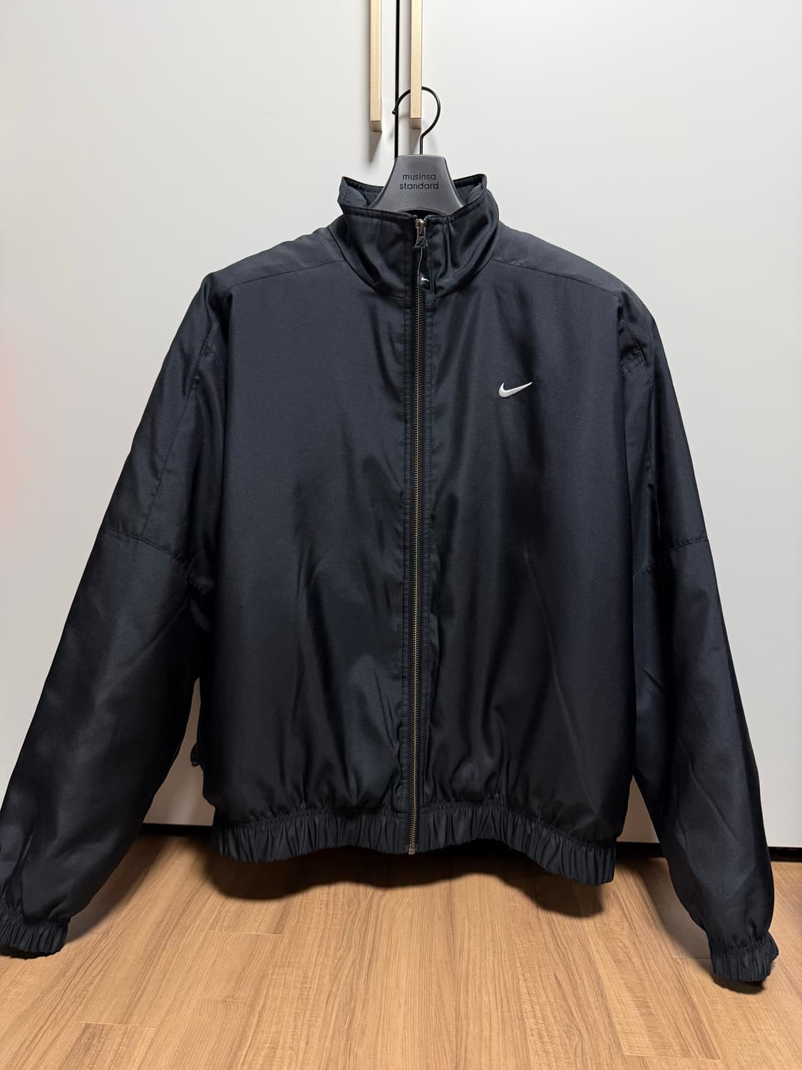 [새상품]나이키 사틴봄버 자켓 M 상품이미지3