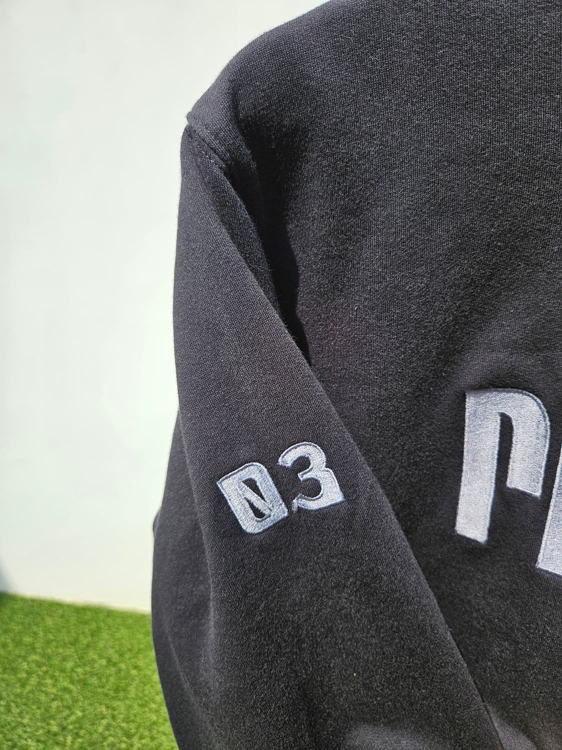 살로몬 맨투맨 상품이미지4