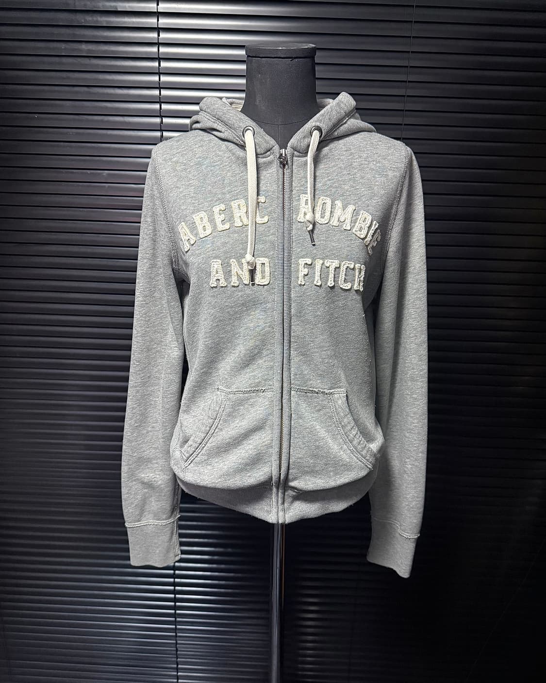 아베크롬비 후드 집업 스웻 M 95 y2k 그레이 회색 피치 기모 빈티지 상품이미지1