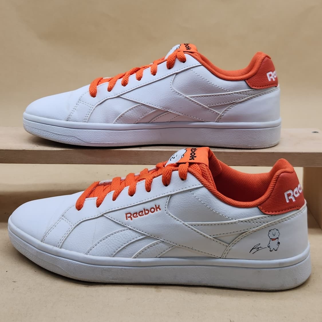 리복 BT21 스니커즈 255 상품이미지1