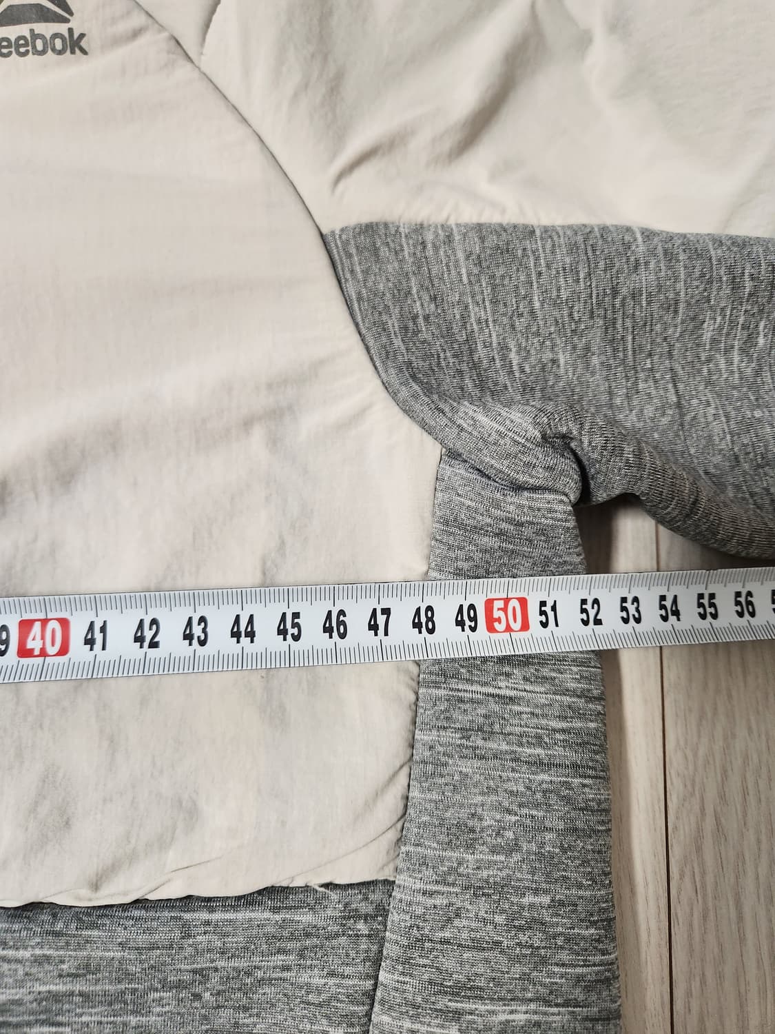 리복 플리스 멀티 트레이닝 바람막이 자켓 사이즈100L

여러 중고사이트 상품이미지3