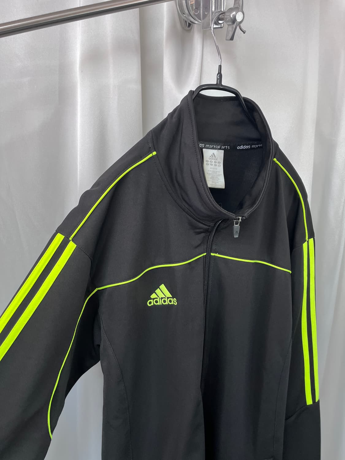 adidas  상품이미지2