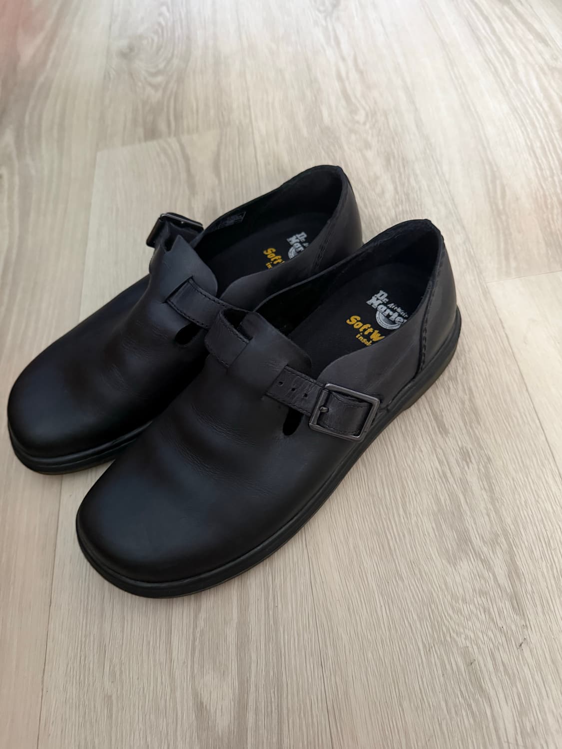 닥터마틴 페트리샤 250 상품이미지1