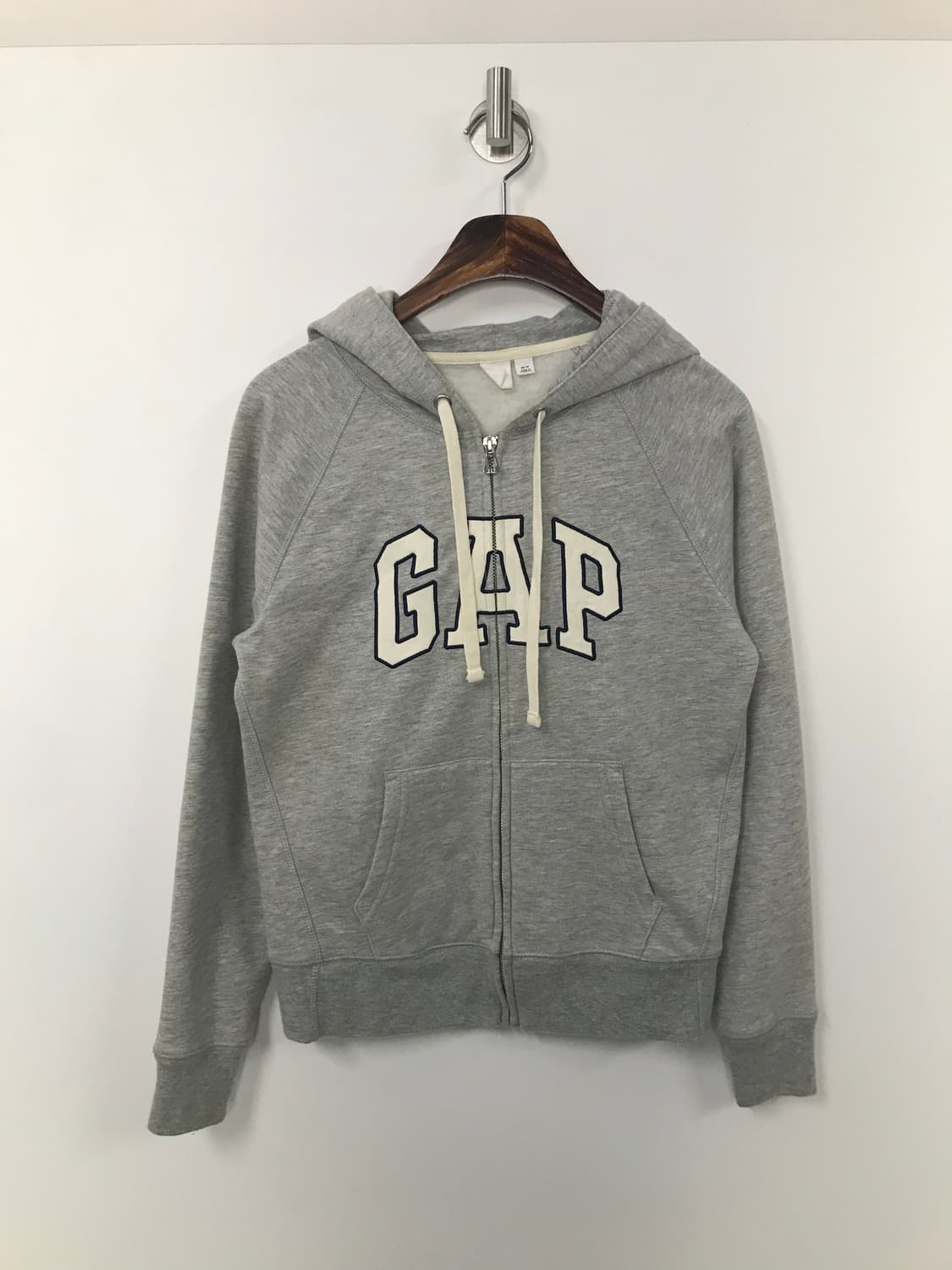 Gap 갭 자수로고 그레이 후드집업 상품이미지2