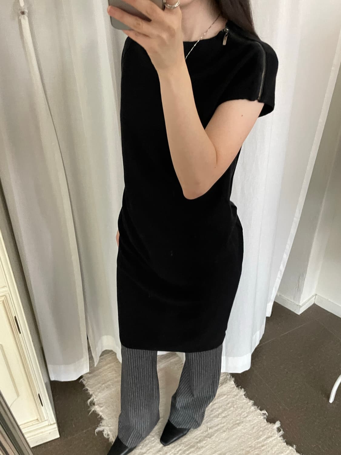 maje uneven shoulder knit dress 상품이미지10