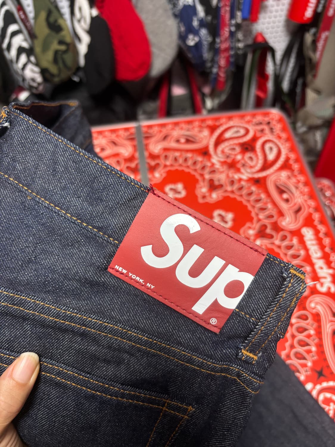 [32] 슈프림 리지드 루즈 핏 셀비지 진 리지드 인디고 24FW 상품이미지1