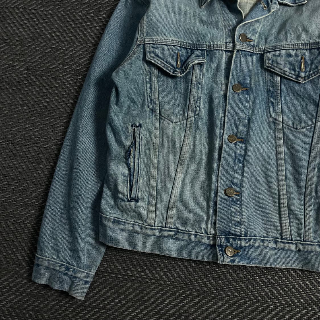 90s 칼하트 워시드 데님 트러커 자켓y 3821 상품이미지4