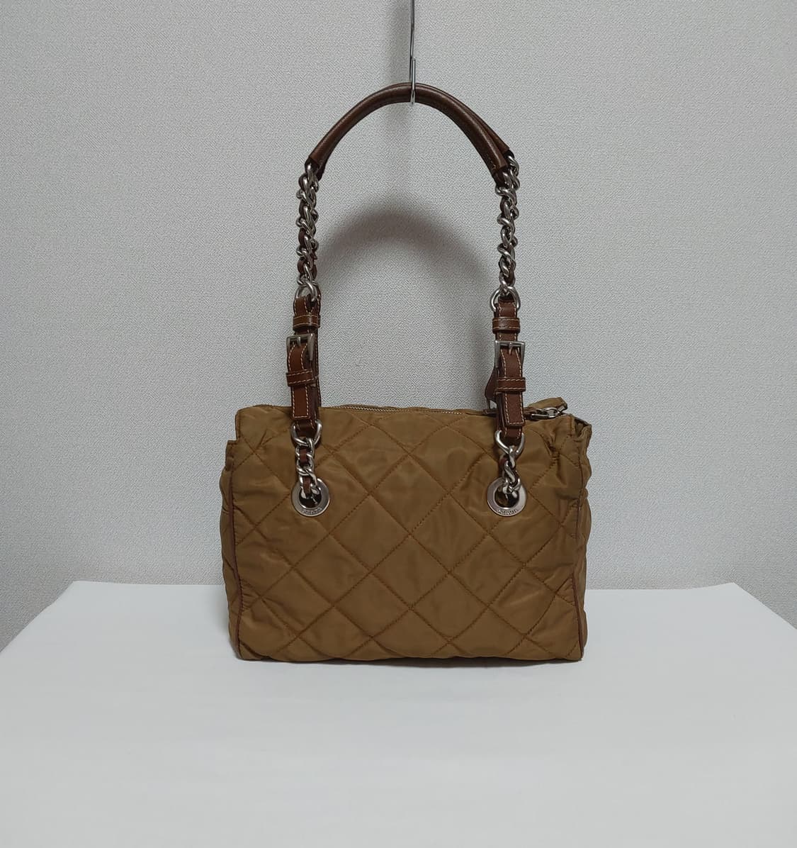 프라다 빈티지 테수토 나일론 퀼팅 숄더백 (정품) 상품이미지1