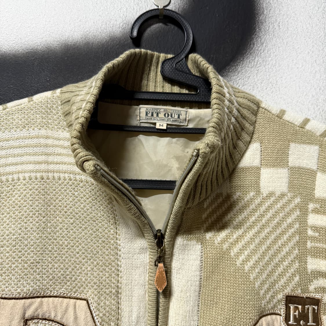 VTG 빈티지 울 혼방 자수 디테일 니트 바시티 자켓 상품이미지5