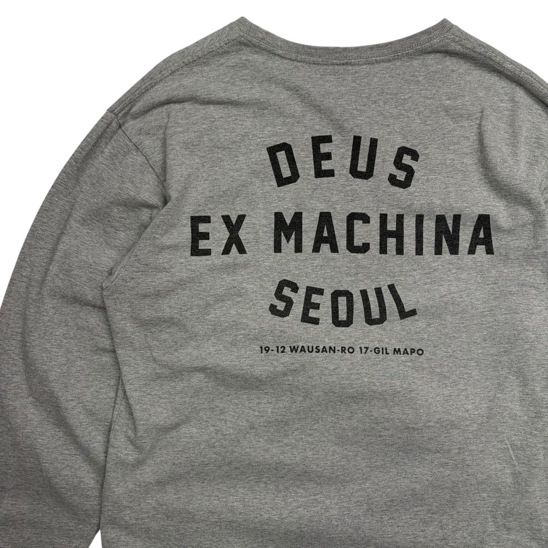 데우스 엑스 마키나 서울 컬리지 그레이 롱슬리브 M 상품이미지2