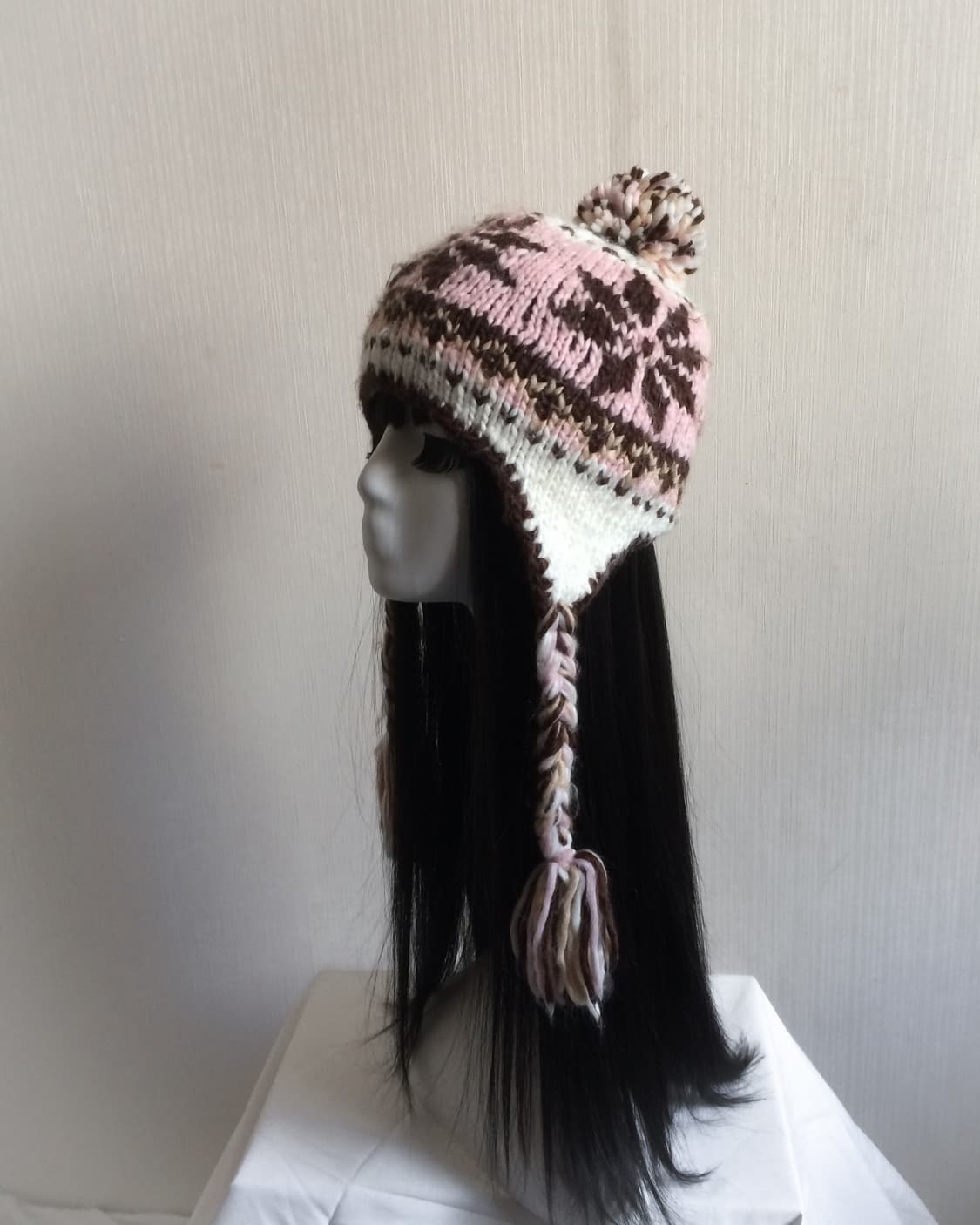 Snow pattern pom pom knit beanie 상품이미지1